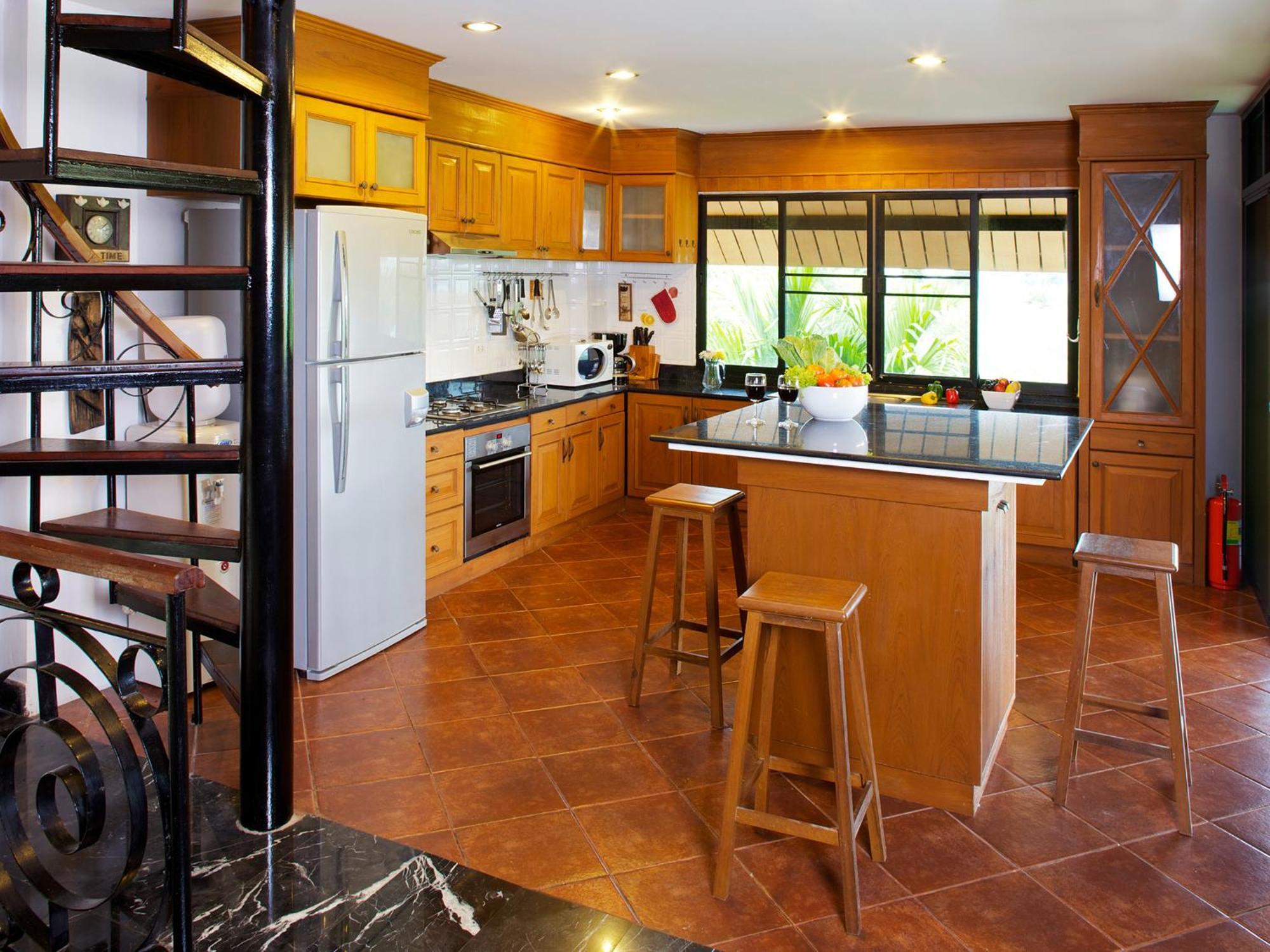 Thara Bayview Villa, Sha Certified Ao Nang Exterior photo